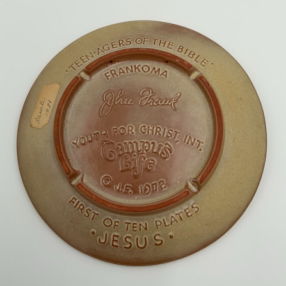 Vintage 1972 Frankoma Pottery Christmas Plate "Jesus the Carpenter" Signed - Picture 3 of 3